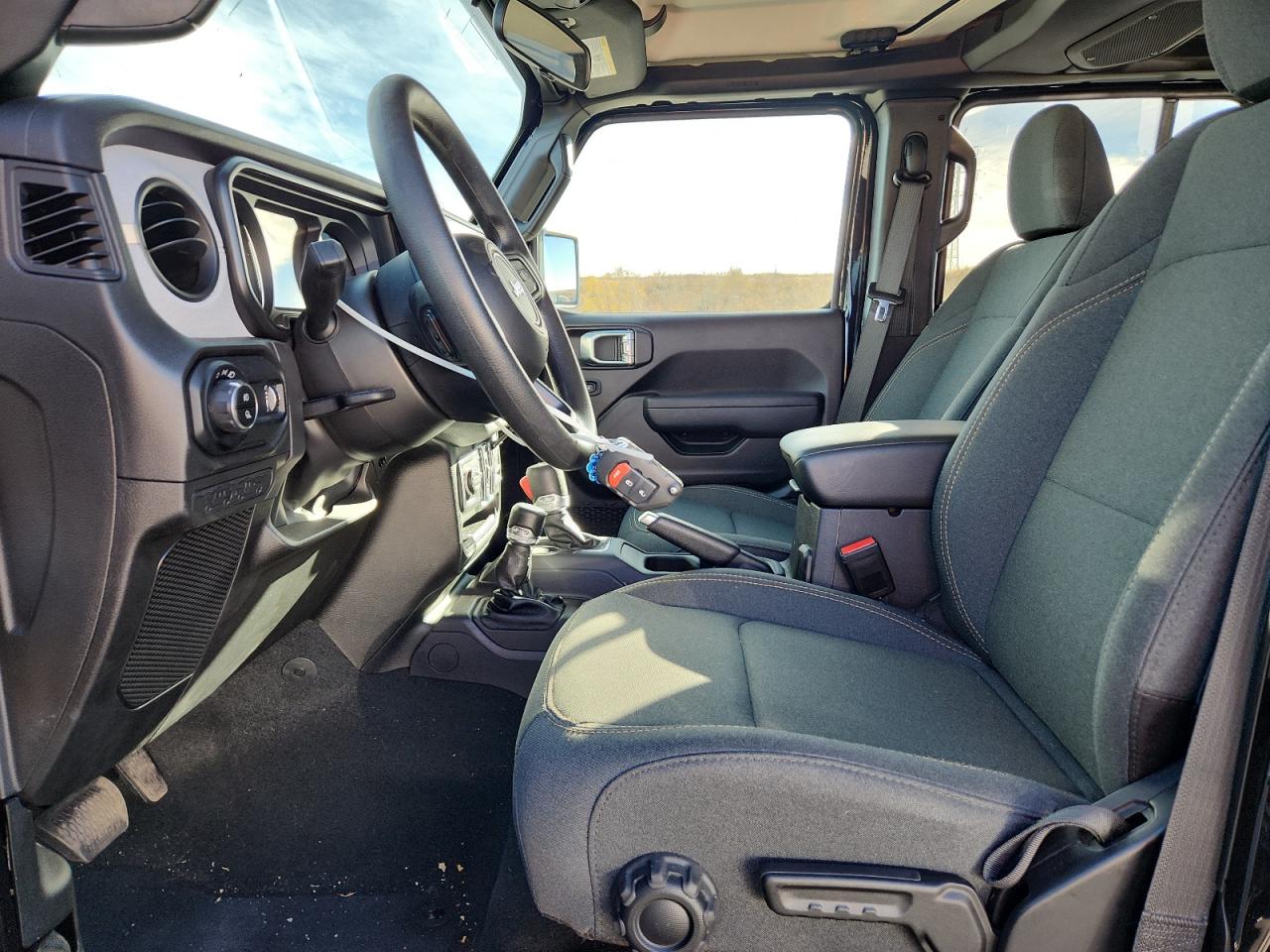 2025 Jeep Gladiator Sport VIN: 1C6PJTAG6SL504828 Lot: 92693295