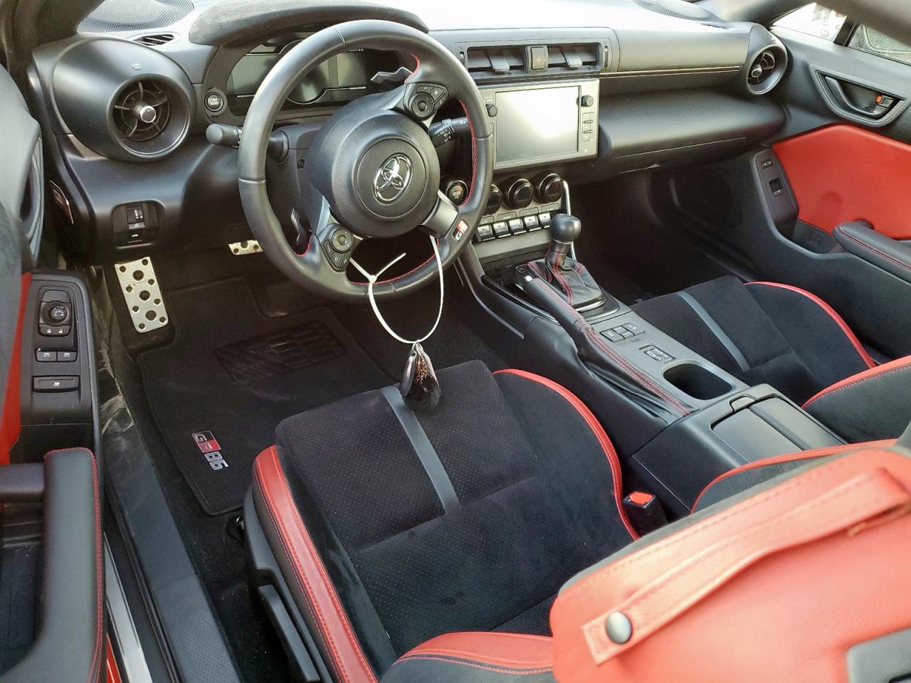 2024 Toyota Gr 86 Trueno Edition VIN: JF1ZNBM16R8750627 Lot: 93950905