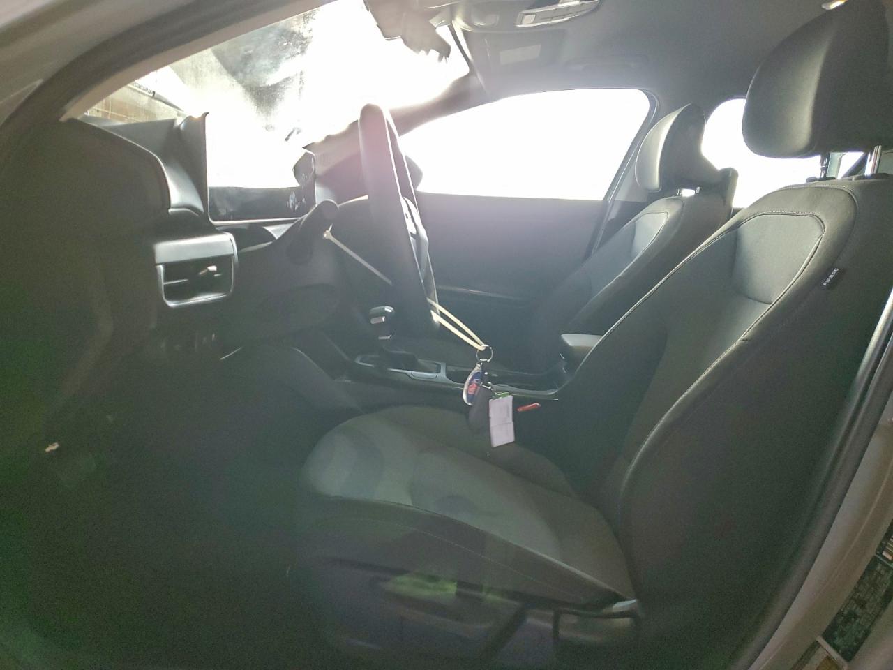 2025 Kia K4 Lx VIN: 3KPFT4DE1SE195017 Lot: 93458695