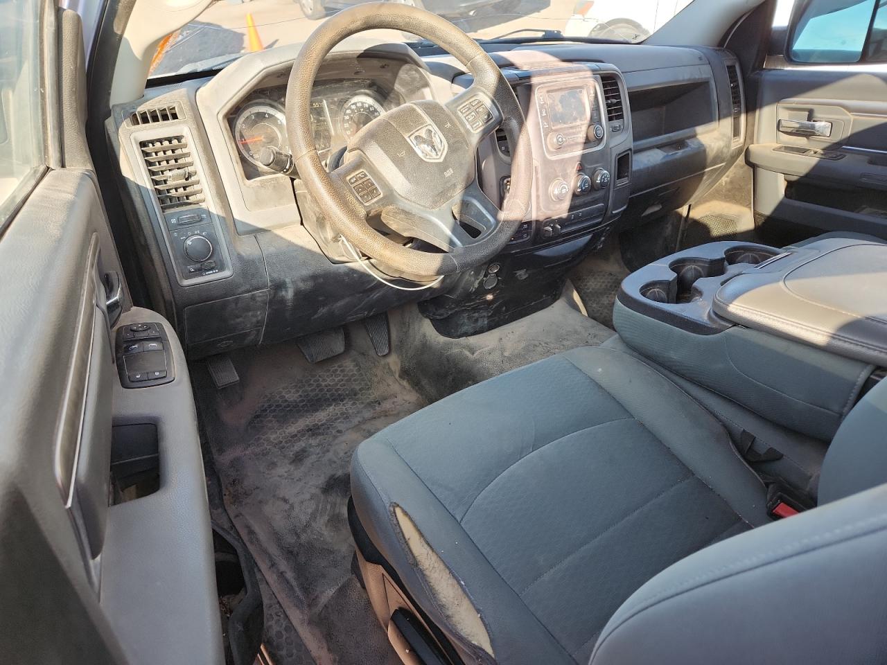 2018 Ram 1500 St VIN: 3C6JR7DT0JG176123 Lot: 90308695