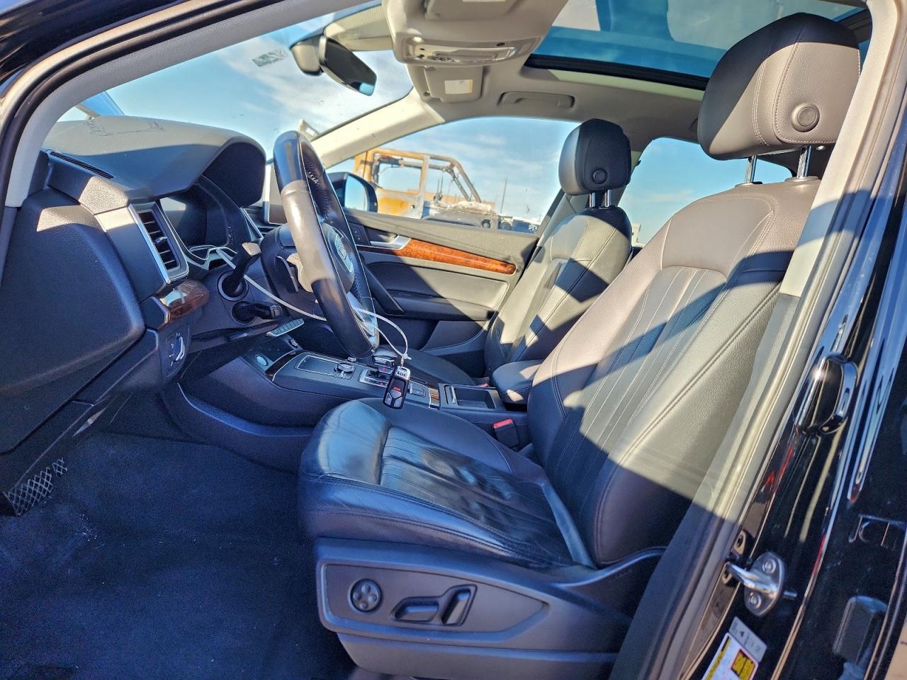 2018 Audi Q5 Premium VIN: WA1ANAFY5J2014078 Lot: 92758375