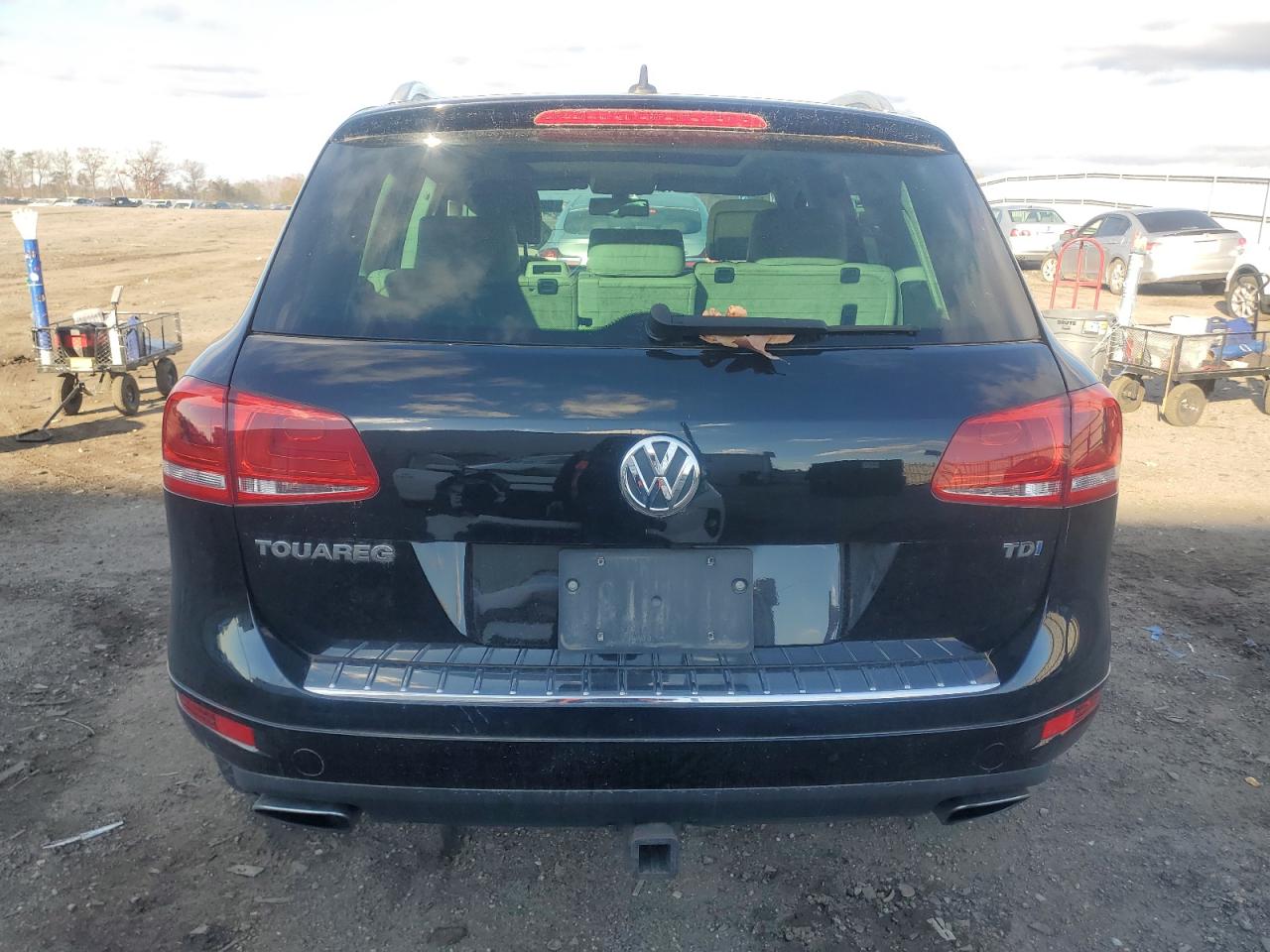 2014 Volkswagen Touareg V6 Tdi VIN: WVGEP9BPXED009123 Lot: 92502125
