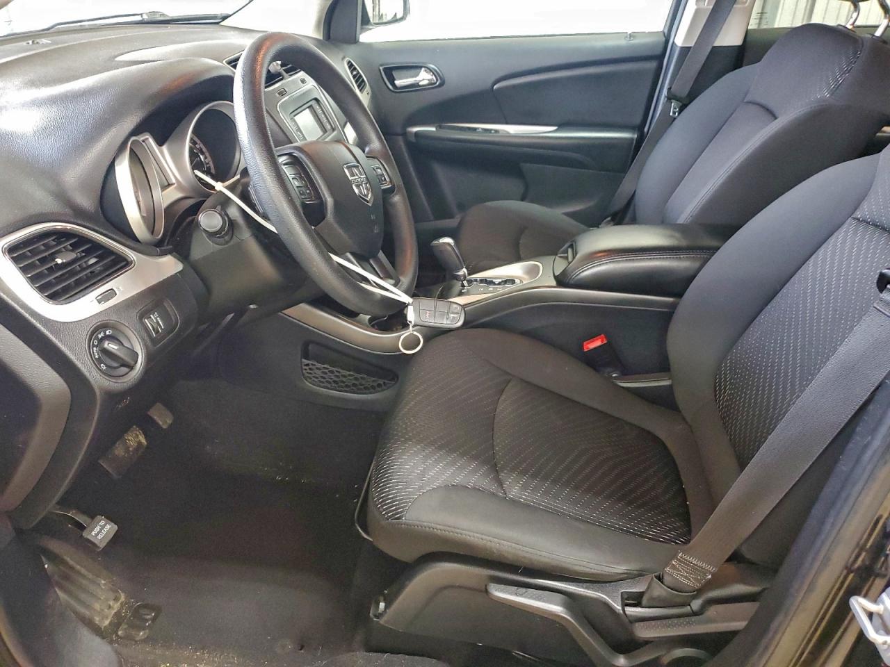 2018 Dodge Journey Se VIN: 3C4PDCAB2JT384095 Lot: 93873315