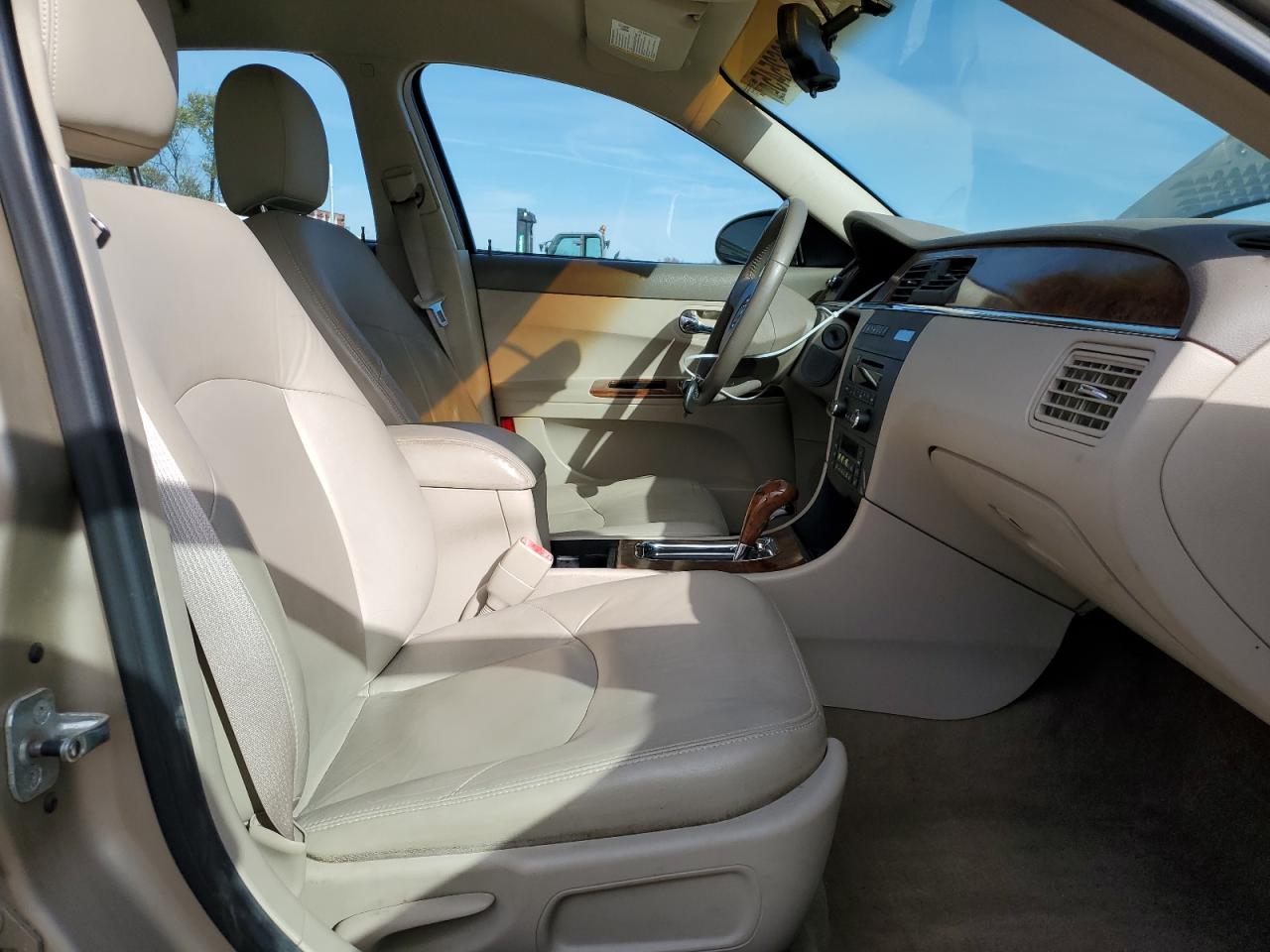 2005 Buick Lacrosse Cxl VIN: 2G4WD532151257796 Lot: 92962545