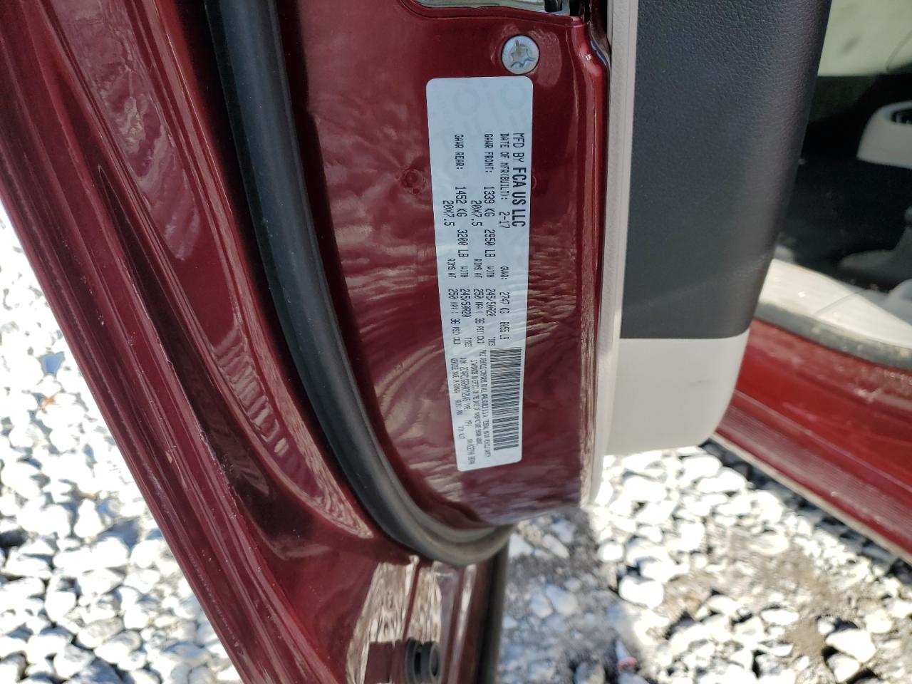 2017 Chrysler Pacifica Limited VIN: 2C4RC1GG0HR712145 Lot: 92858185