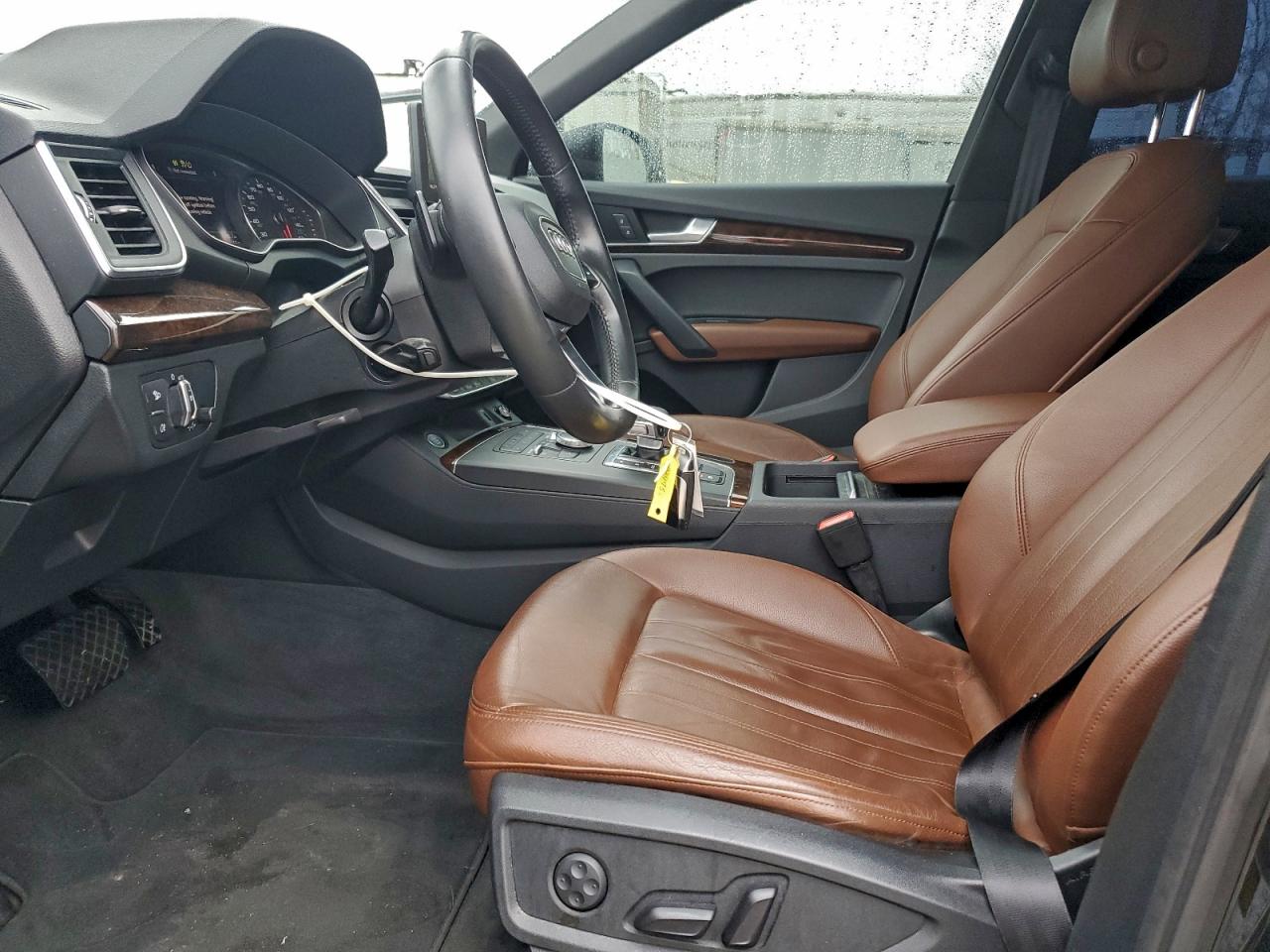 2020 Audi Q5 Premium VIN: WA1ANAFY0L2059187 Lot: 93495845