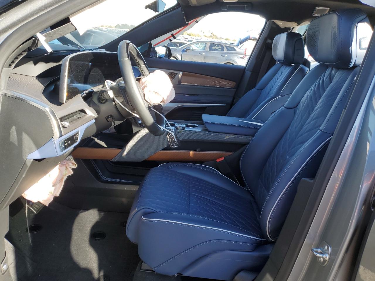 2026 Cadillac Vistiq Premium Luxury VIN: 1GYC3MML8TZ704120 Lot: 85431445