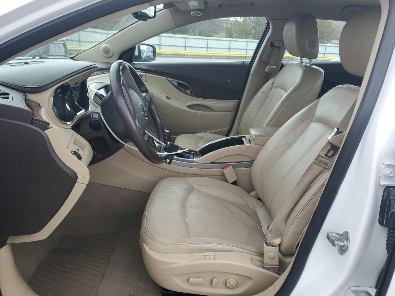 2013 Buick Lacrosse VIN: 1G4GC5ER8DF125708 Lot: 92041375