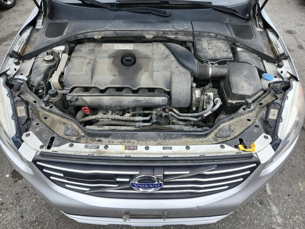 2015 Volvo Xc60 T6 Platinum VIN: YV4902RM3F2634907 Lot: 92790355