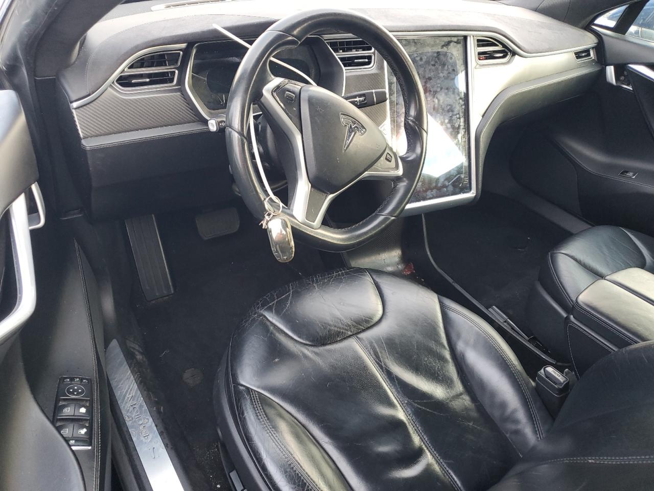 2015 Tesla Model S VIN: 5YJSA1E2XFF120260 Lot: 91186065