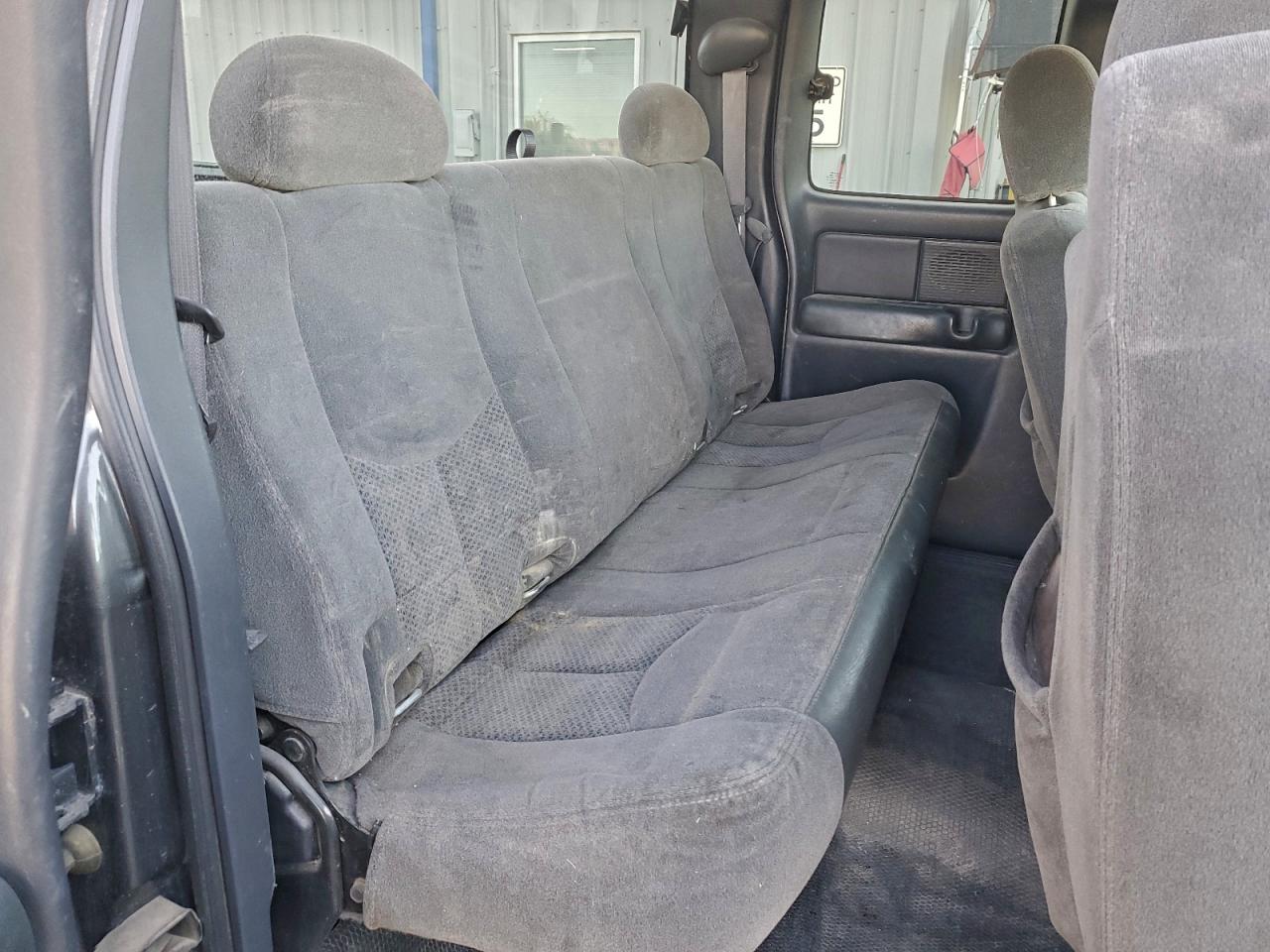 2001 Chevrolet Silverado C1500 VIN: 1GCEC19W61Z176736 Lot: 94108735