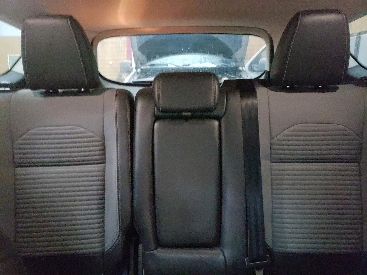 2017 Ford Escape Se VIN: 1FMCU9GD8HUD00612 Lot: 92189895