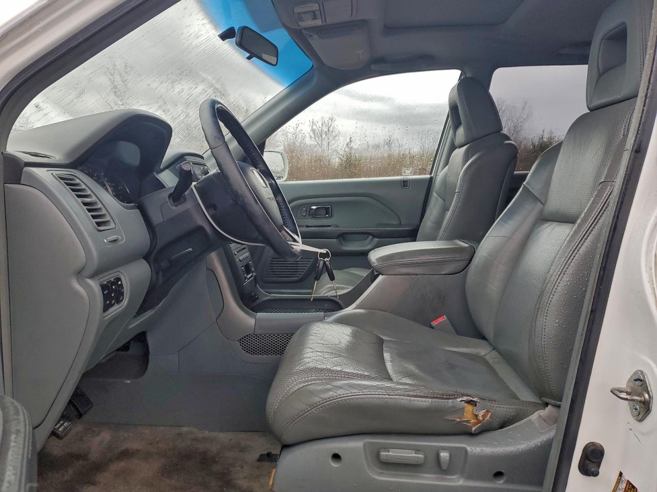 2005 Honda Pilot Exl VIN: 5FNYF18555B063210 Lot: 94436505