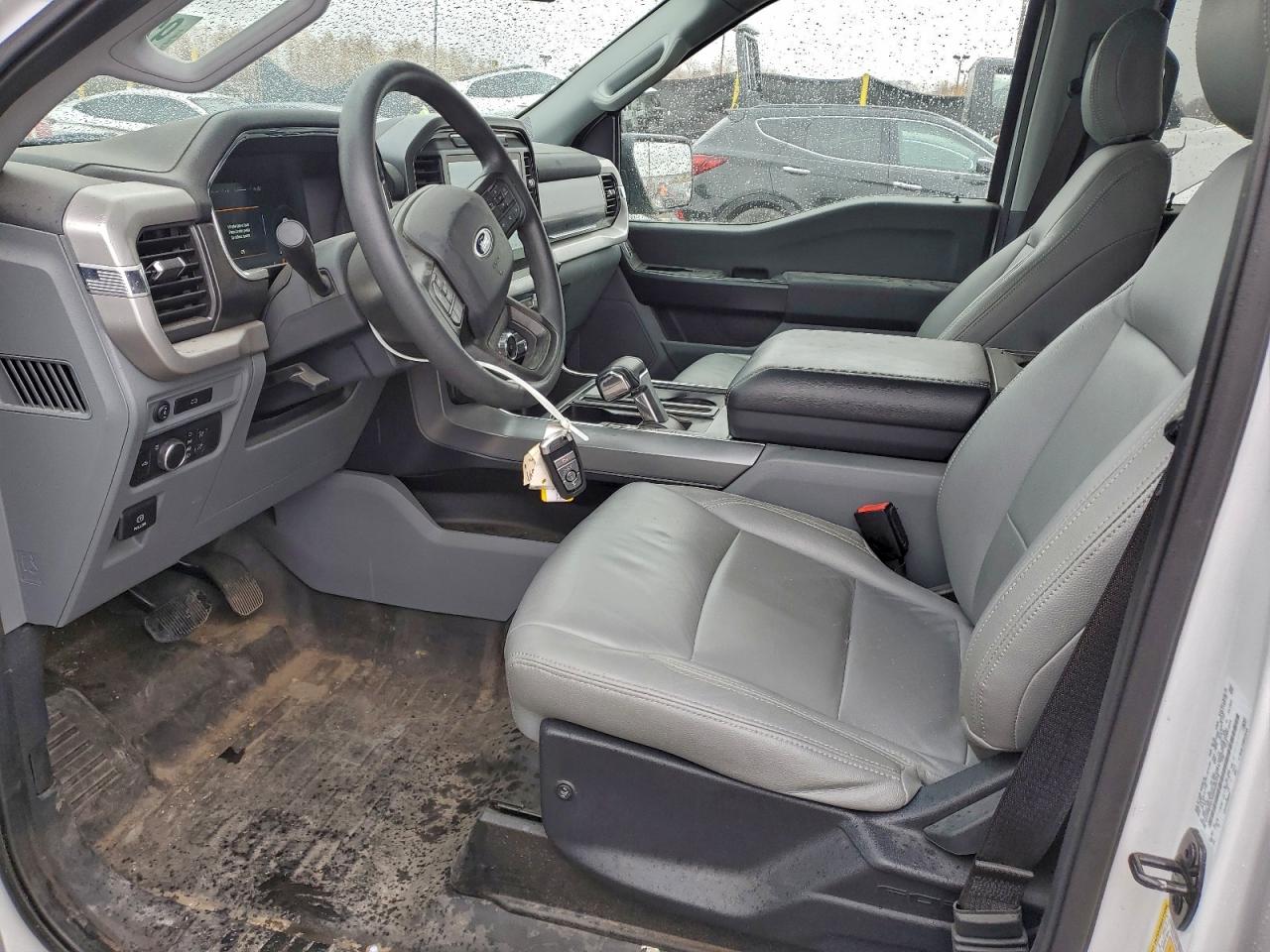 2022 Ford F150 Lightning Pro VIN: 1FTVW1EL4NWG00179 Lot: 92072665