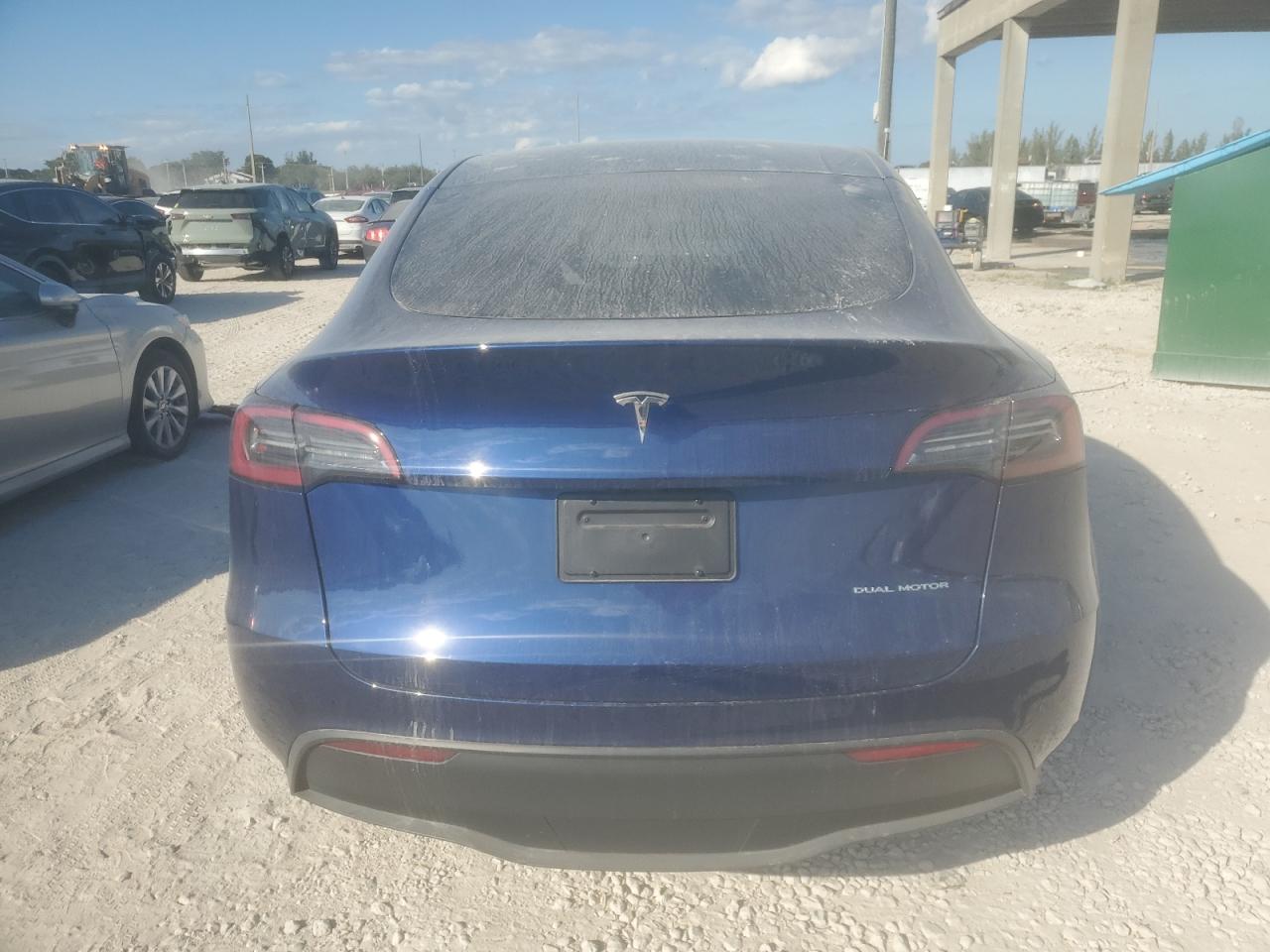 2025 Tesla Model Y VIN: 7SAYGAEE9SF224934 Lot: 85432905