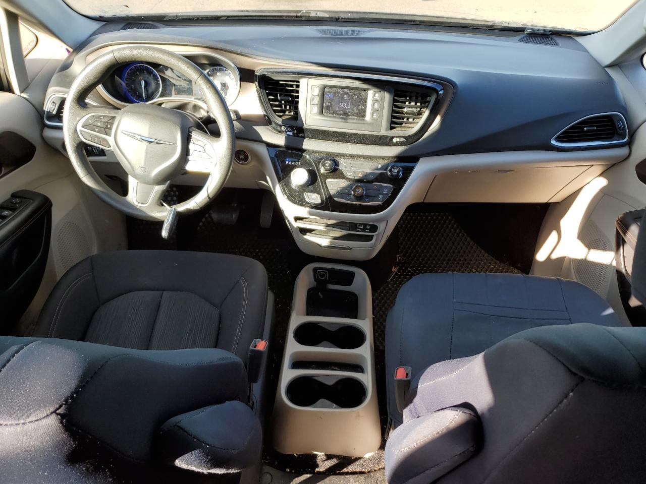 2017 Chrysler Pacifica Lx VIN: 2C4RC1CG7HR623078 Lot: 92888415