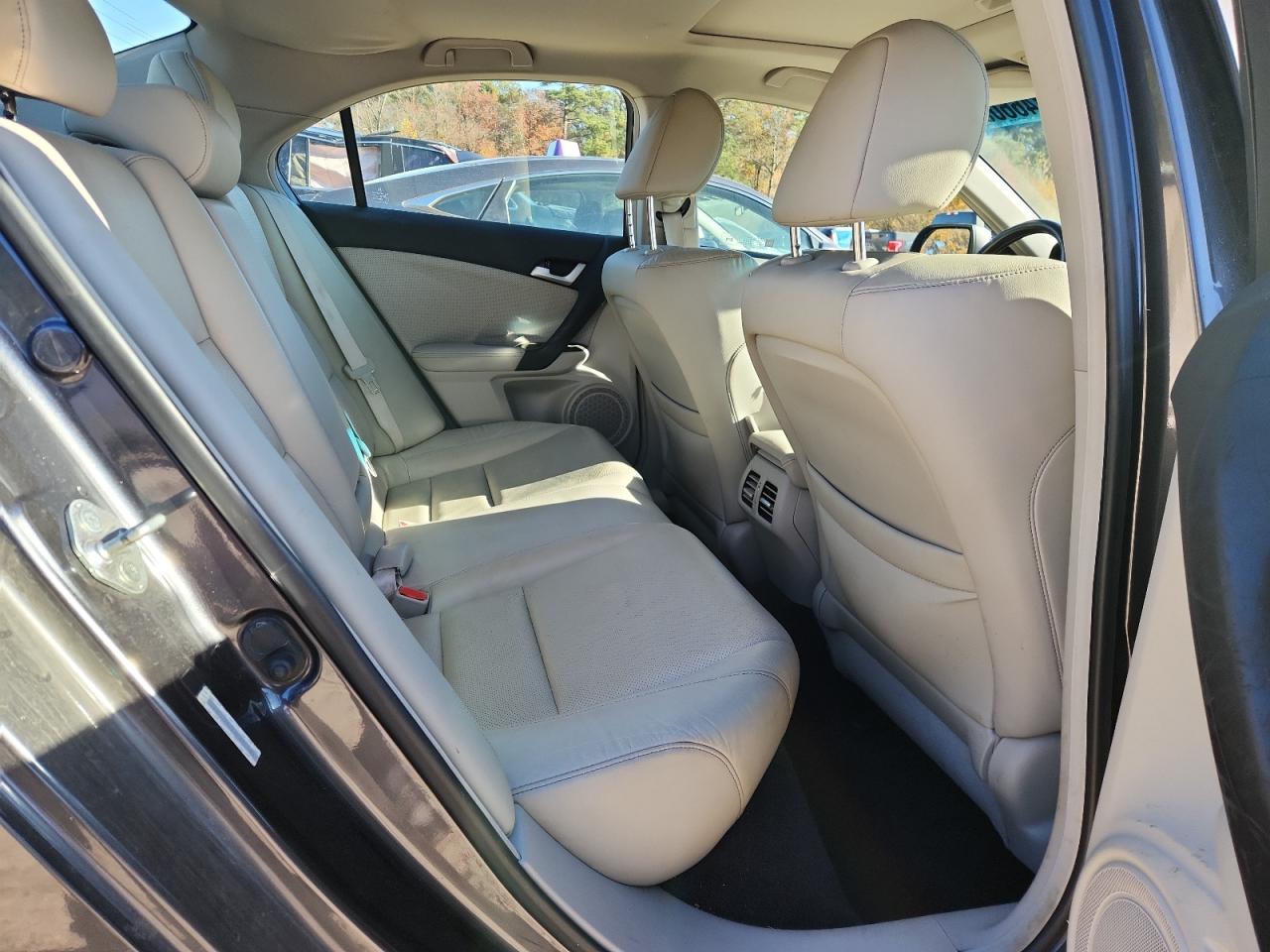 2011 Acura Tsx VIN: JH4CU2F61BC005801 Lot: 90846605