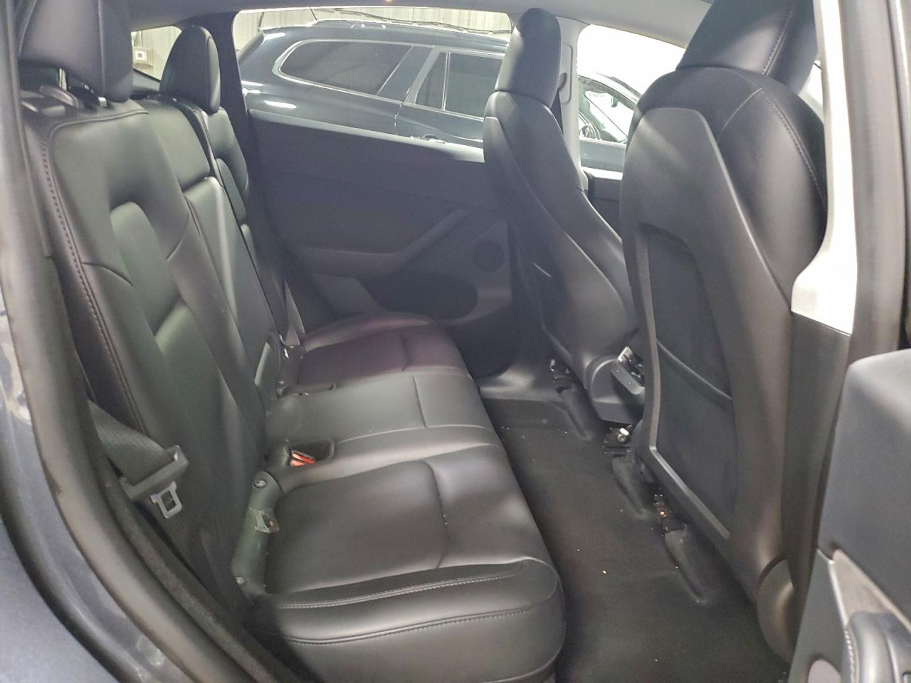 2022 Tesla Model Y VIN: 7SAYGDEE4NA016429 Lot: 94781925