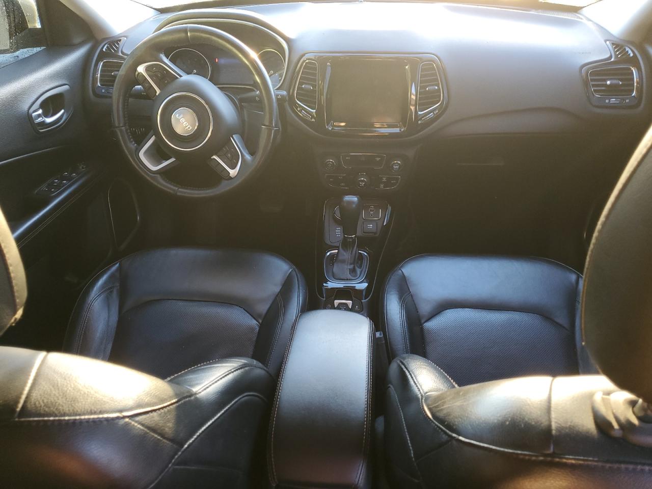 2017 Jeep Compass Limited VIN: 3C4NJDCB2HT647019 Lot: 92436015