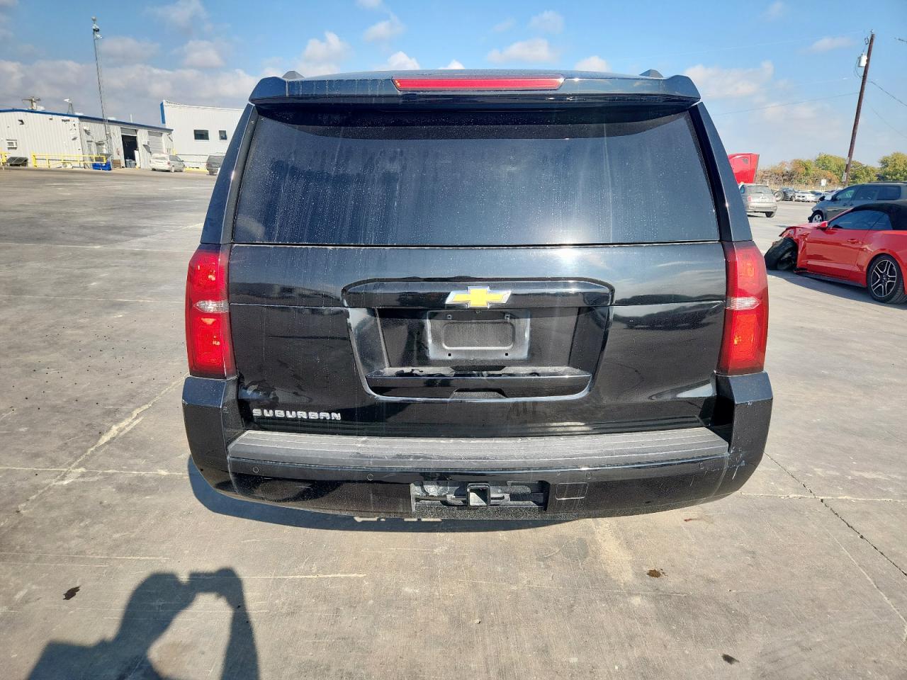 2019 Chevrolet Suburban C1500 Lt VIN: 1GNSCHKC3KR178657 Lot: 93201625