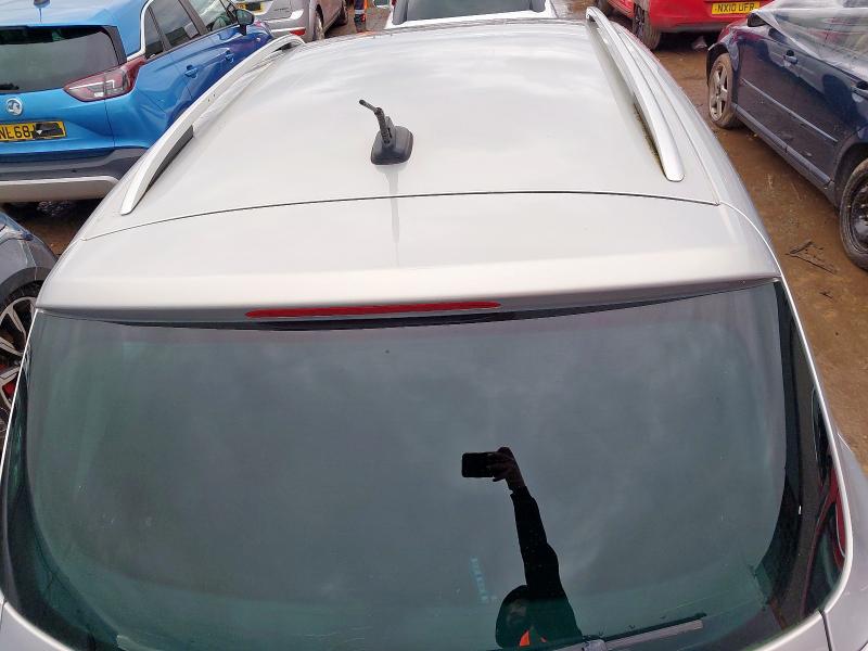 2009 VOLKSWAGEN TIGUAN 2.0 TDI SPORT 5DR