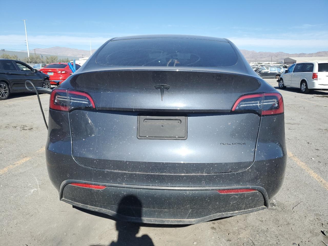 2022 Tesla Model Y VIN: 7SAYGAEE0NF351169 Lot: 91835415