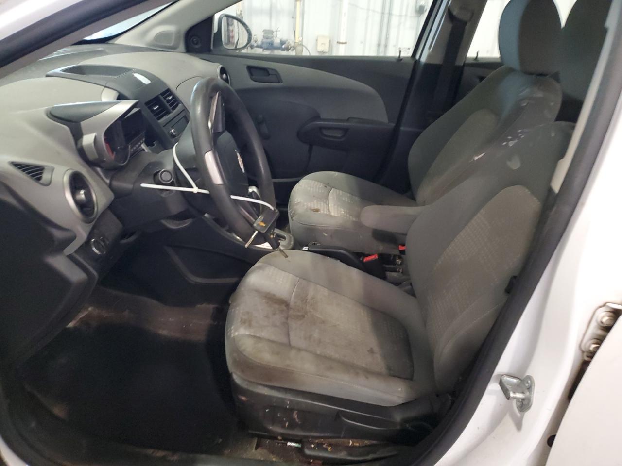 2015 Chevrolet Sonic Ls VIN: 1G1JA5SH8F4210051 Lot: 91729425