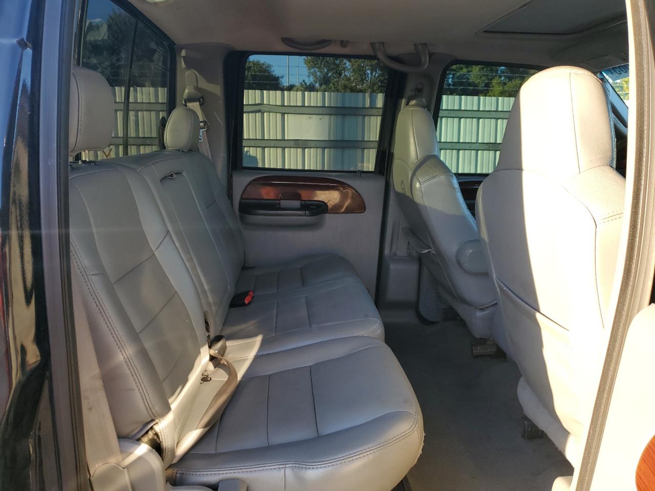 2007 Ford F250 Super Duty VIN: 1FTSW21P97EA70687 Lot: 93736565