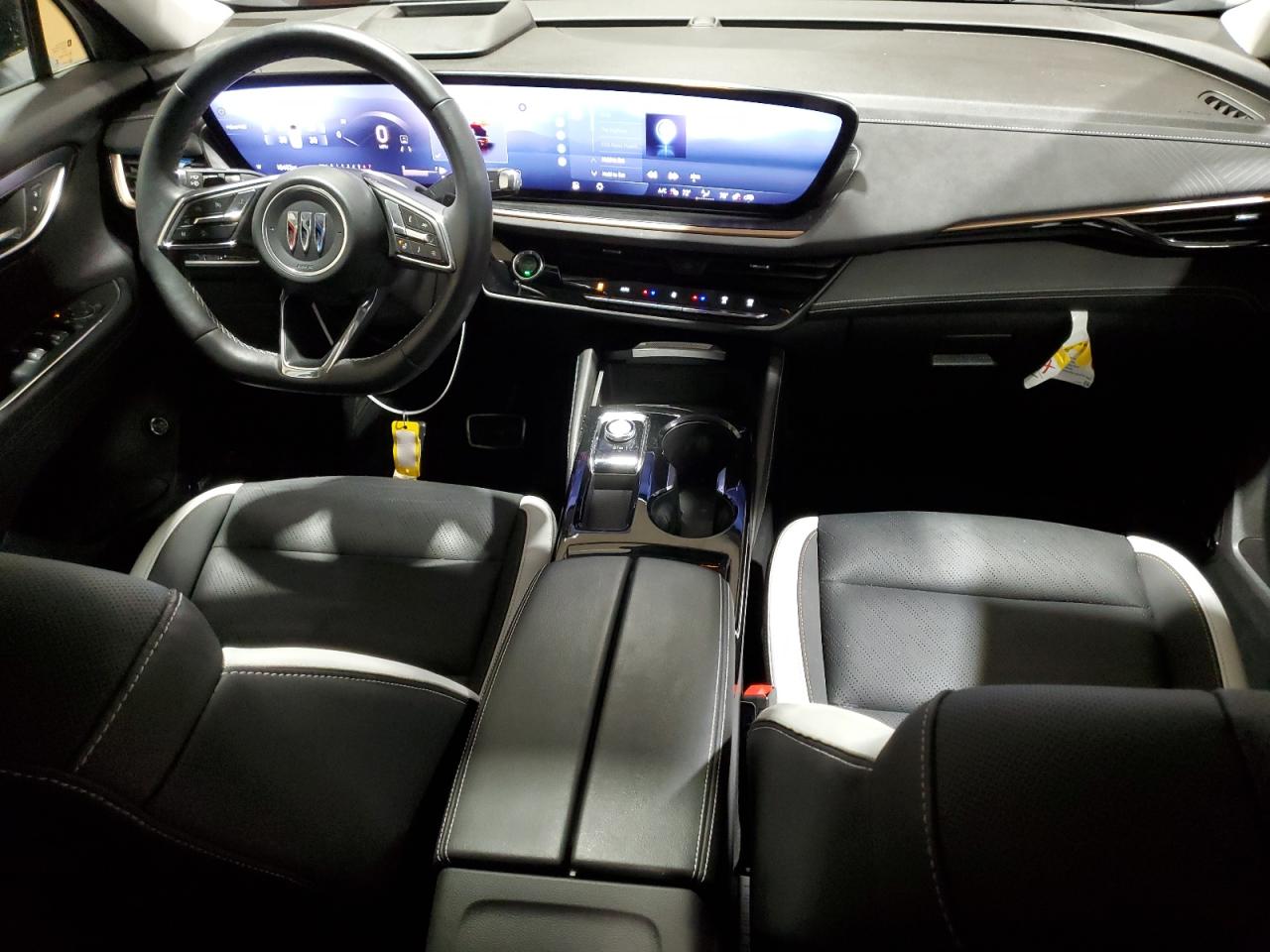 2024 Buick Envision Essence VIN: LRBFZPE46RD012937 Lot: 92070025