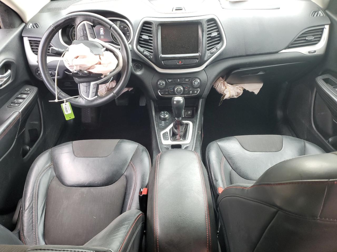 2016 Jeep Cherokee Trailhawk VIN: 1C4PJMBB7GW145173 Lot: 93566765