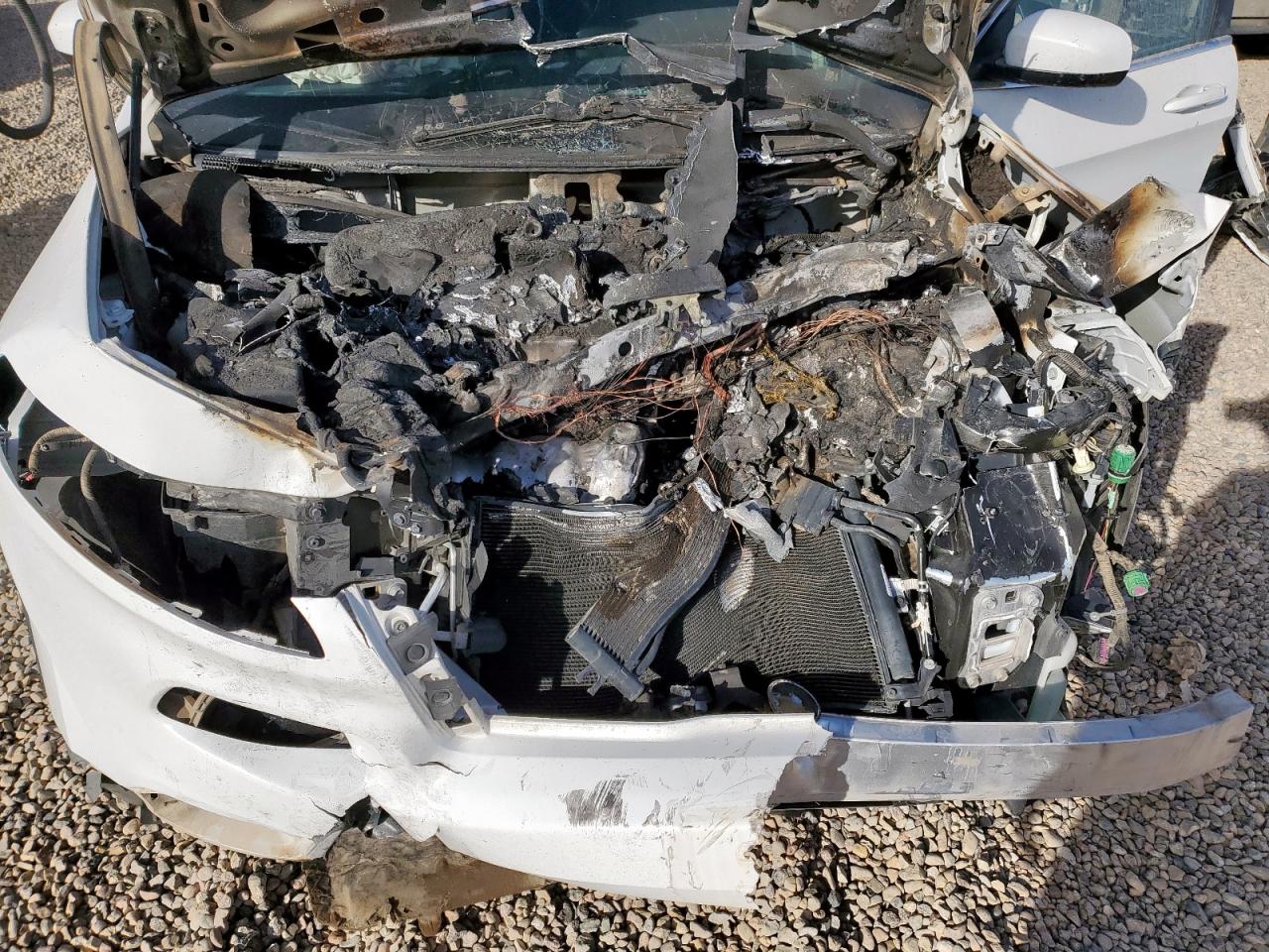 2016 Jeep Cherokee Latitude VIN: 1C4PJLCB8GW319955 Lot: 93243035