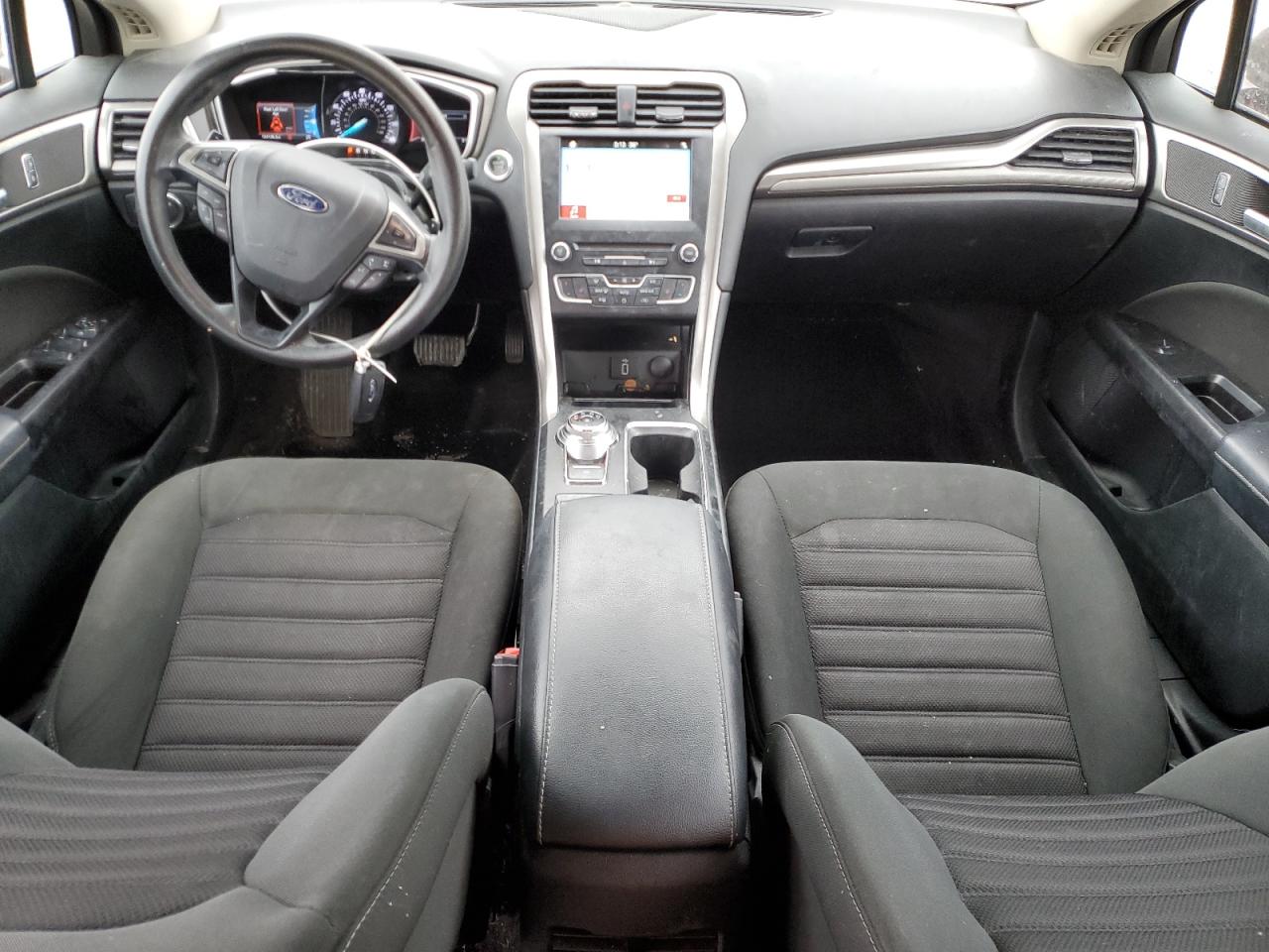 2017 Ford Fusion Se VIN: 3FA6P0HD3HR206055 Lot: 92218445