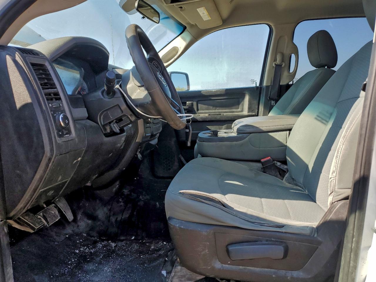 2019 Ram 1500 Classic Tradesman VIN: 1C6RR6KT5KS540420 Lot: 94078335