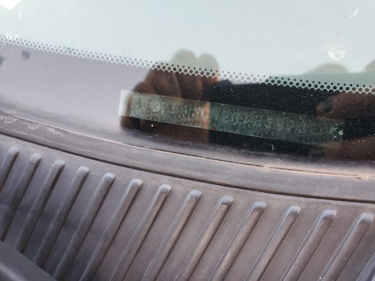 2002 Toyota Sienna Le VIN: 4T3ZF13C92U483973 Lot: 91585925