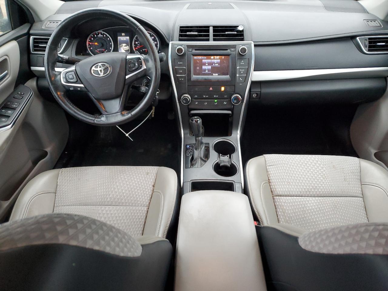 2015 Toyota Camry Le VIN: 4T1BF1FK8FU917979 Lot: 93135705