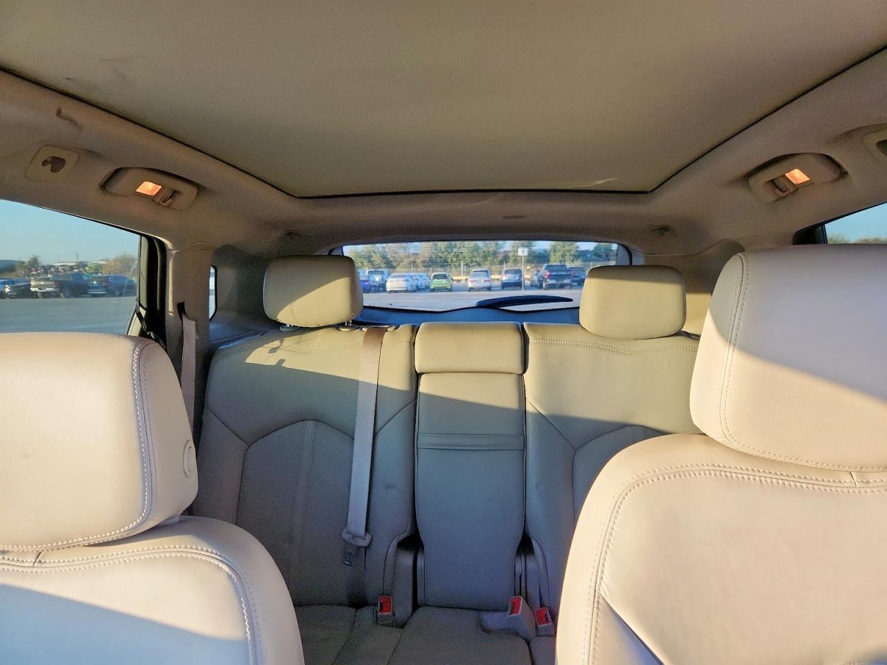 2015 Cadillac Srx Performance Collection VIN: 3GYFNCE37FS568158 Lot: 93062865