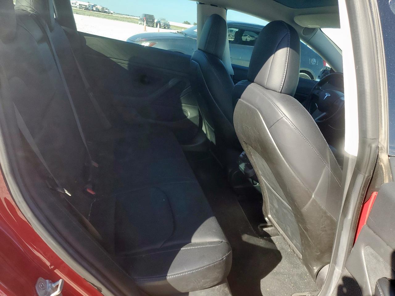 2018 Tesla Model 3 VIN: 5YJ3E1EA4JF015402 Lot: 91313815