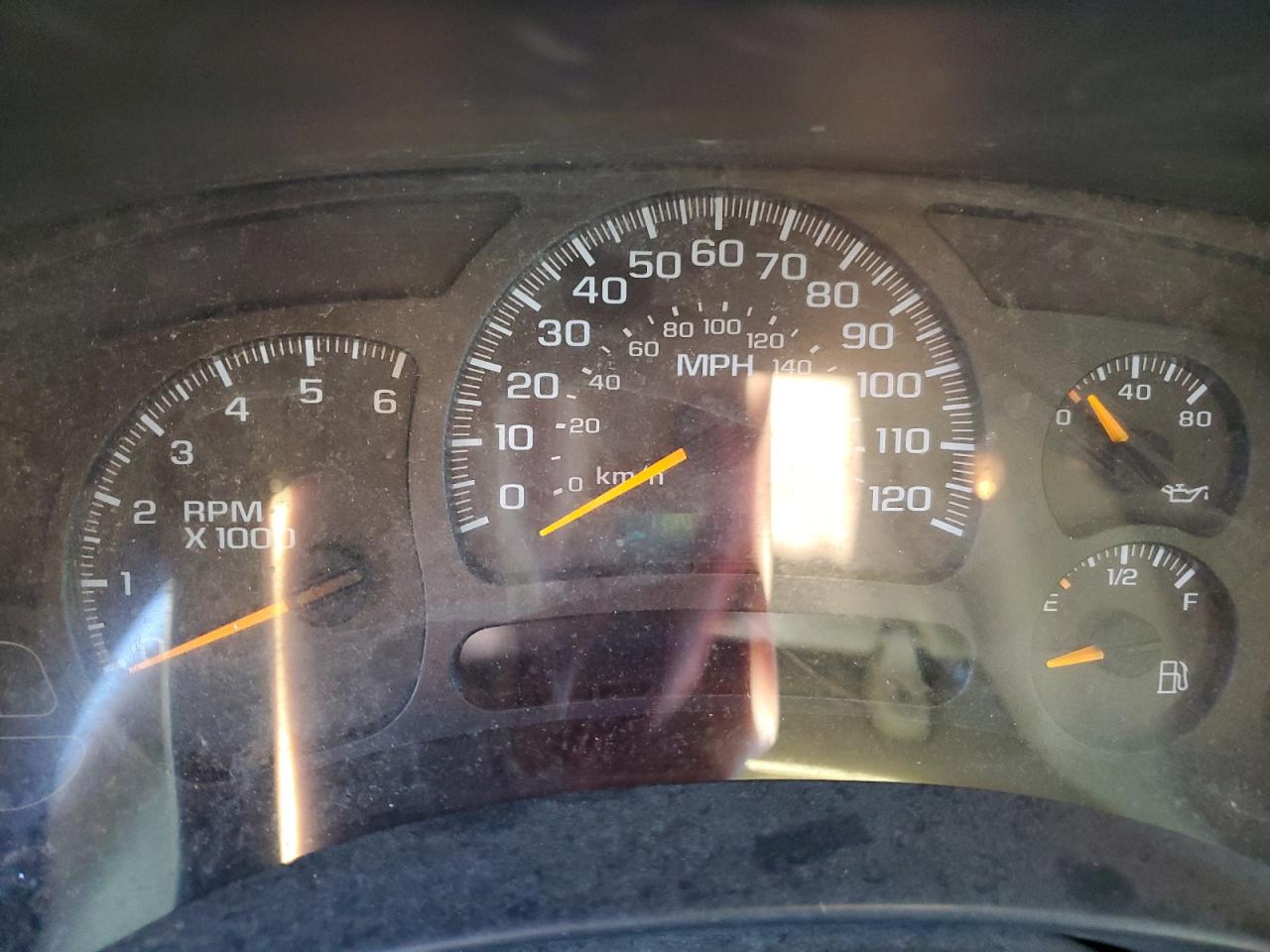 2005 Chevrolet Tahoe C1500 VIN: 1GNEC13T05J180100 Lot: 91830865