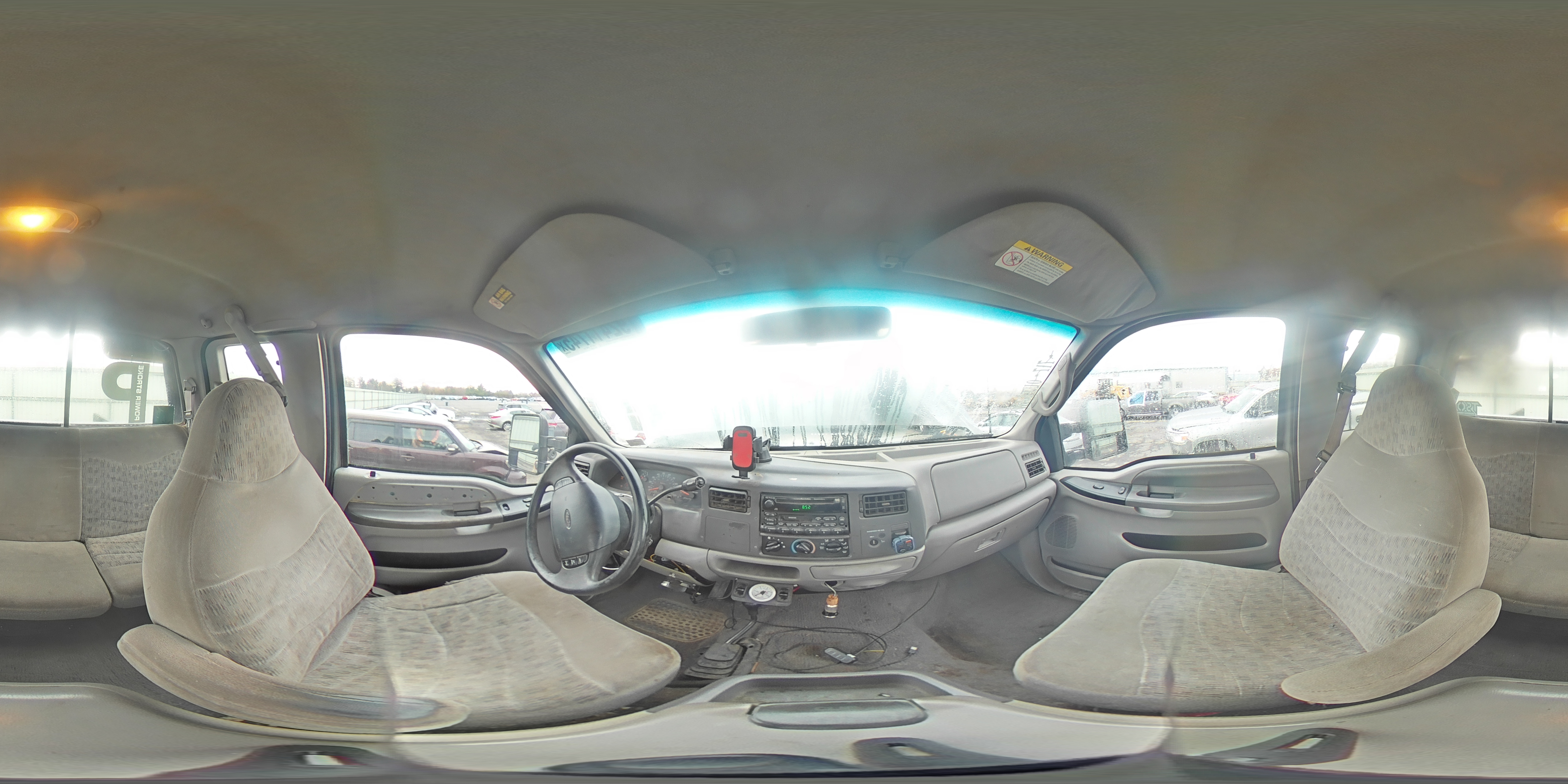 2000 Ford F250 Super Duty VIN: 1FTNX21F9YEE45948 Lot: 92411745