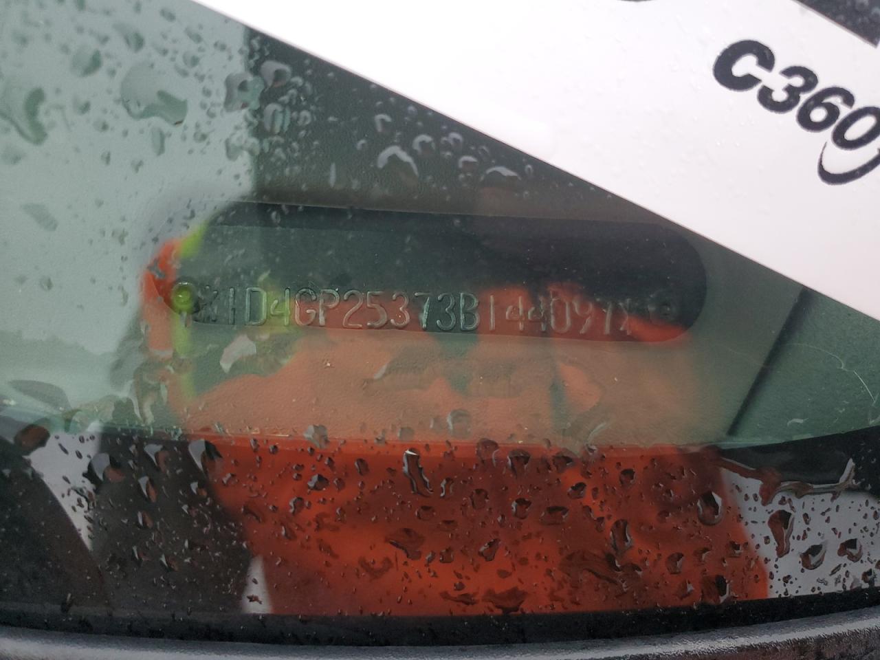 2003 Dodge Caravan Se VIN: 1D4GP25373B144097 Lot: 92665615