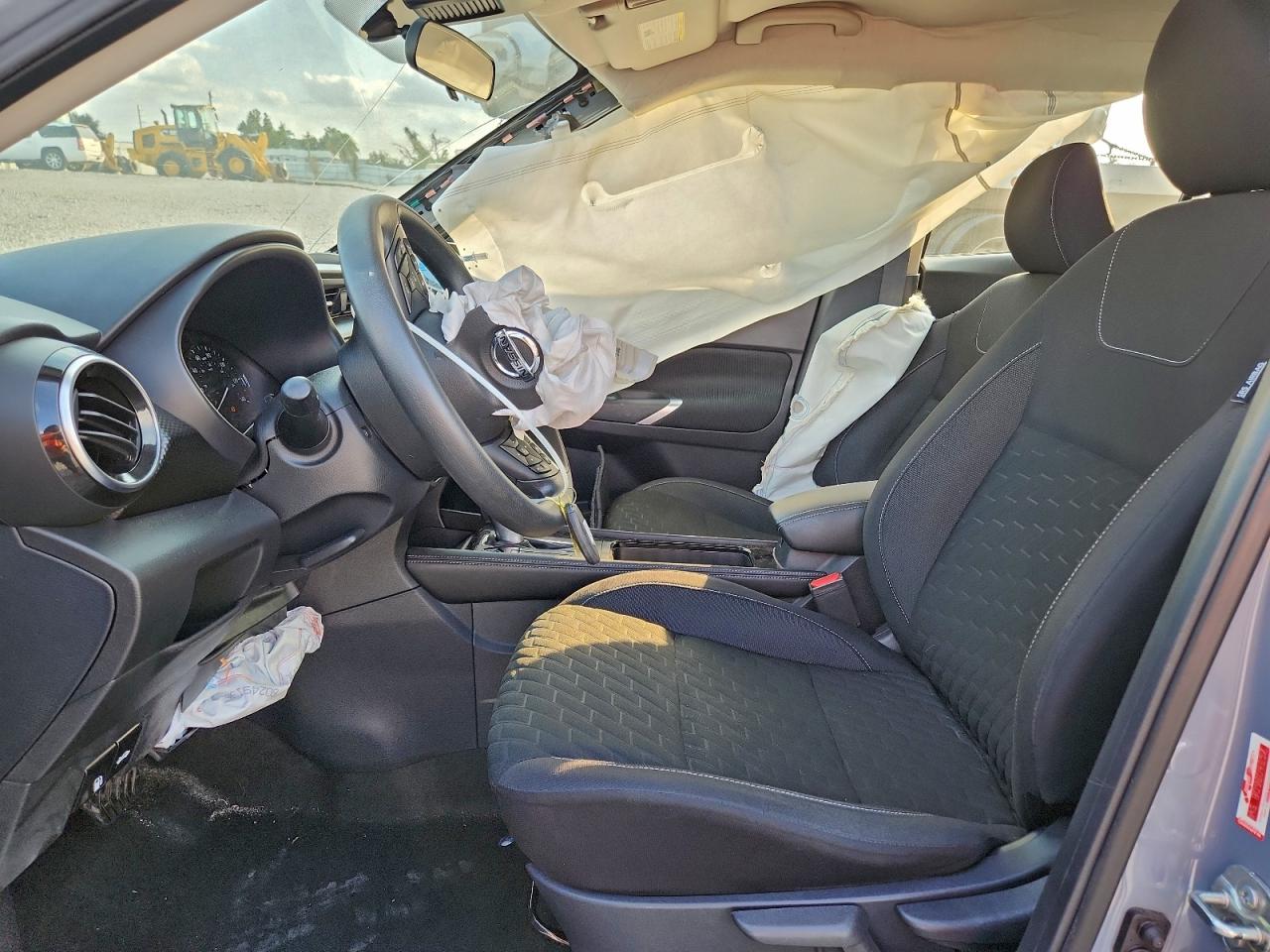 2021 Nissan Kicks Sv VIN: 3N1CP5CV3ML484044 Lot: 93786385