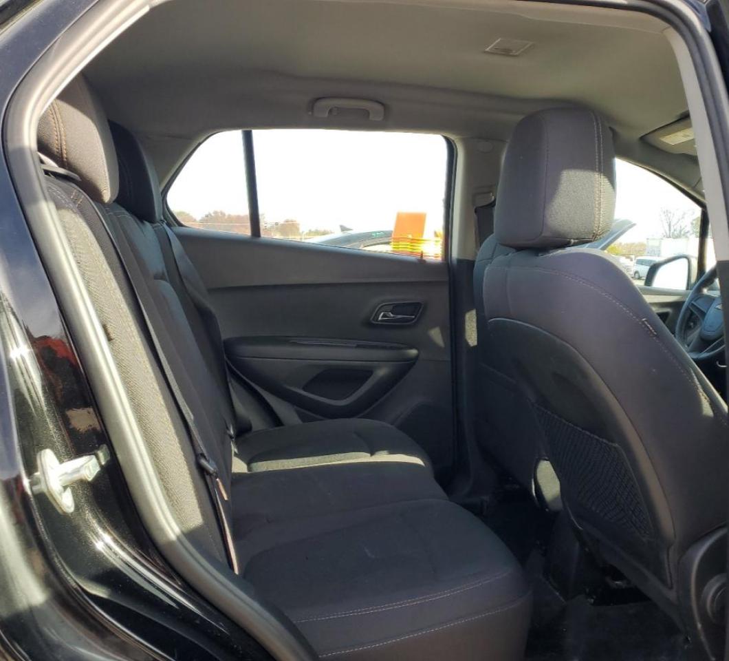 2018 Chevrolet Trax Ls VIN: 3GNCJKSB3JL191395 Lot: 91252545