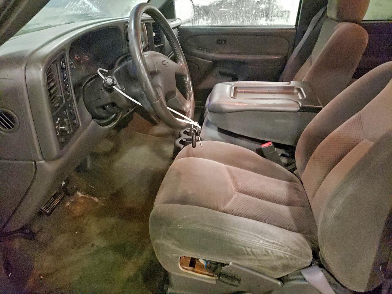 2003 Chevrolet Silverado K1500 VIN: 1GCEK19T43E265823 Lot: 93740905