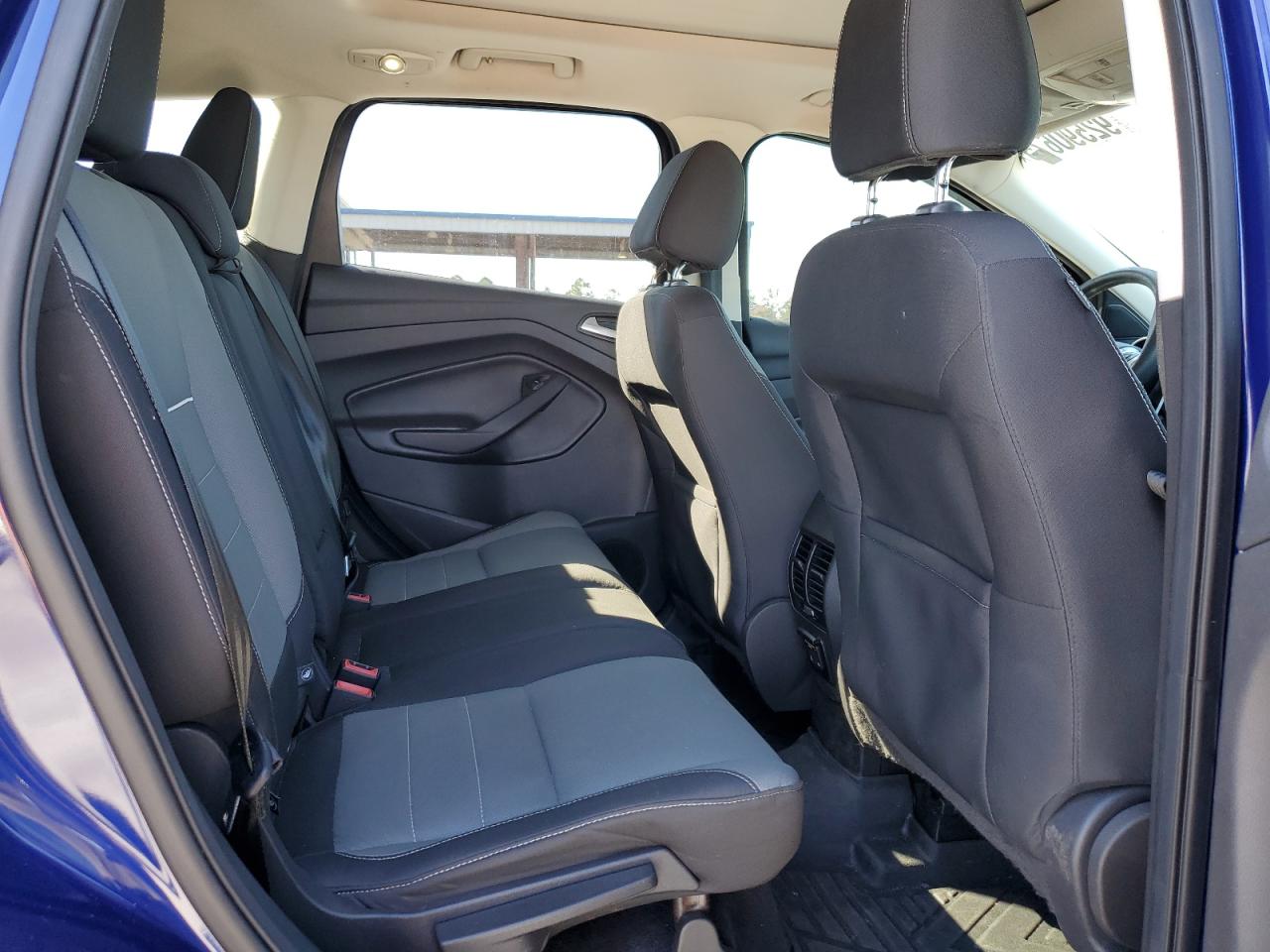 2015 Ford Escape Se VIN: 1FMCU9GXXFUA97052 Lot: 92590675