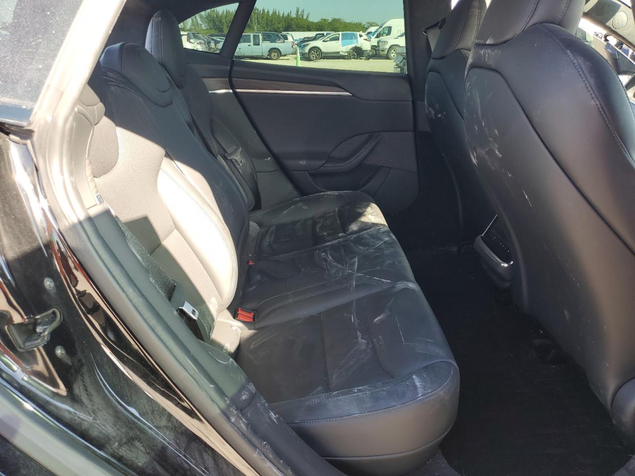 2022 Tesla Model S VIN: 5YJSA1E54NF492735 Lot: 92798955