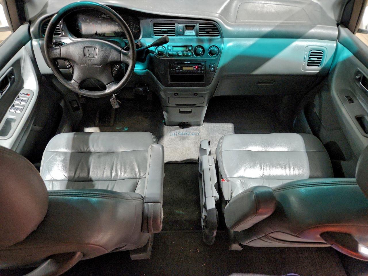 2001 Honda Odyssey Ex VIN: 2HKRL18681H008171 Lot: 94192865