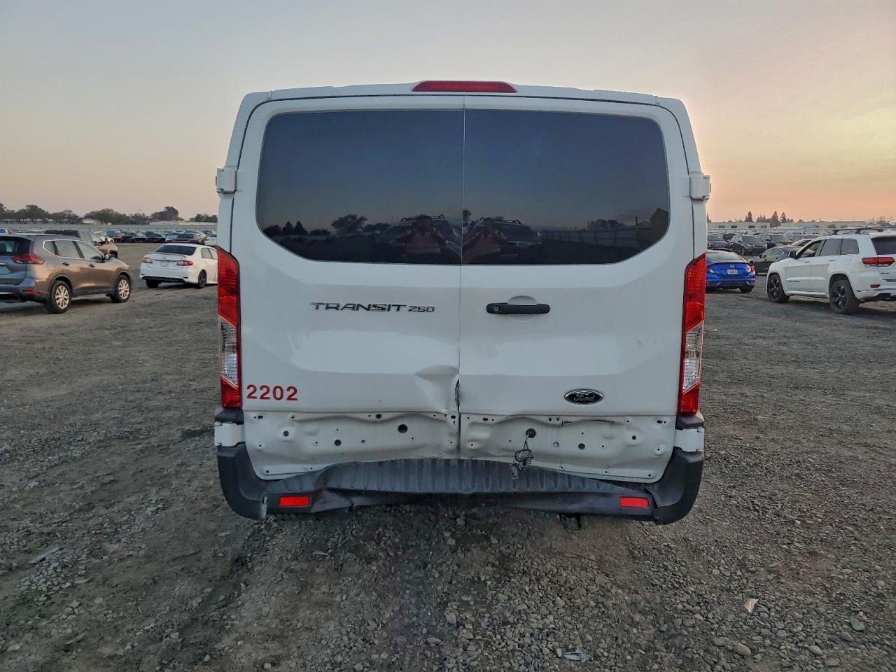 2019 Ford Transit T-250 VIN: 1FTYR1ZMXKKB51844 Lot: 94556355