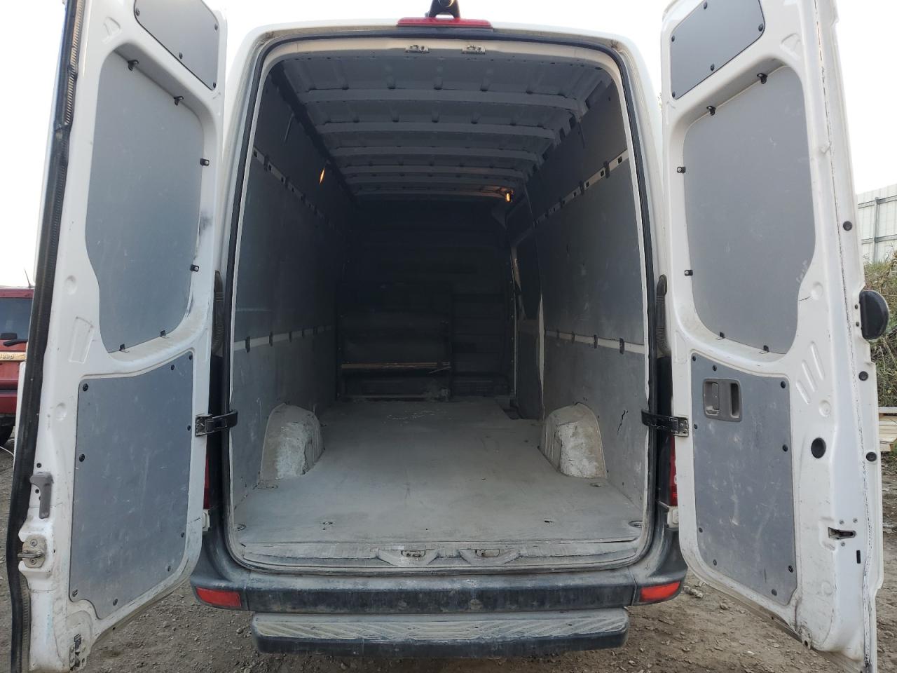 2018 Mercedes-Benz Sprinter 2500 VIN: WD3FE8CD5JP585590 Lot: 91194805