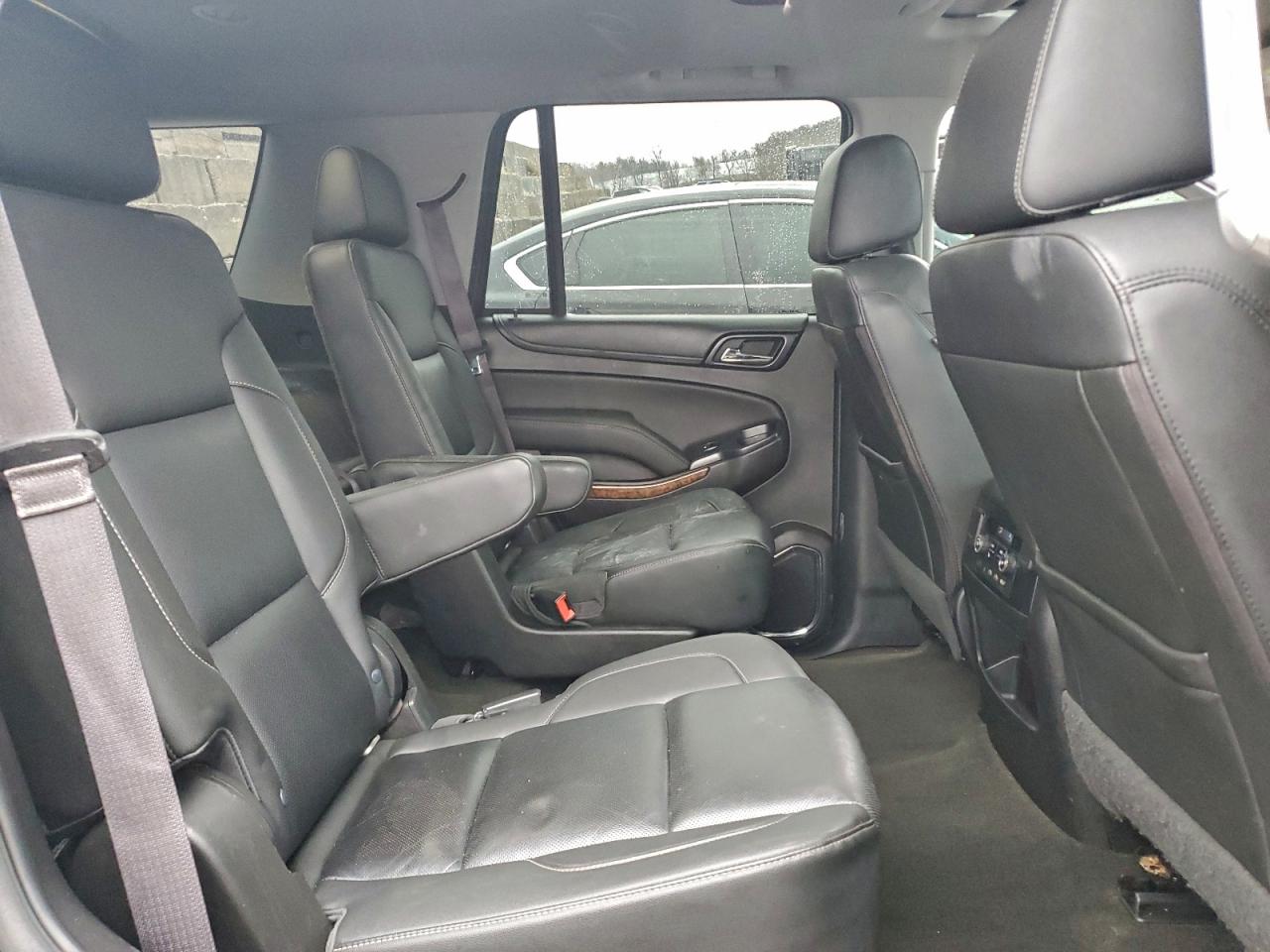 2017 Chevrolet Tahoe K1500 Premier VIN: 1GNSKCKC1HR382663 Lot: 94150325