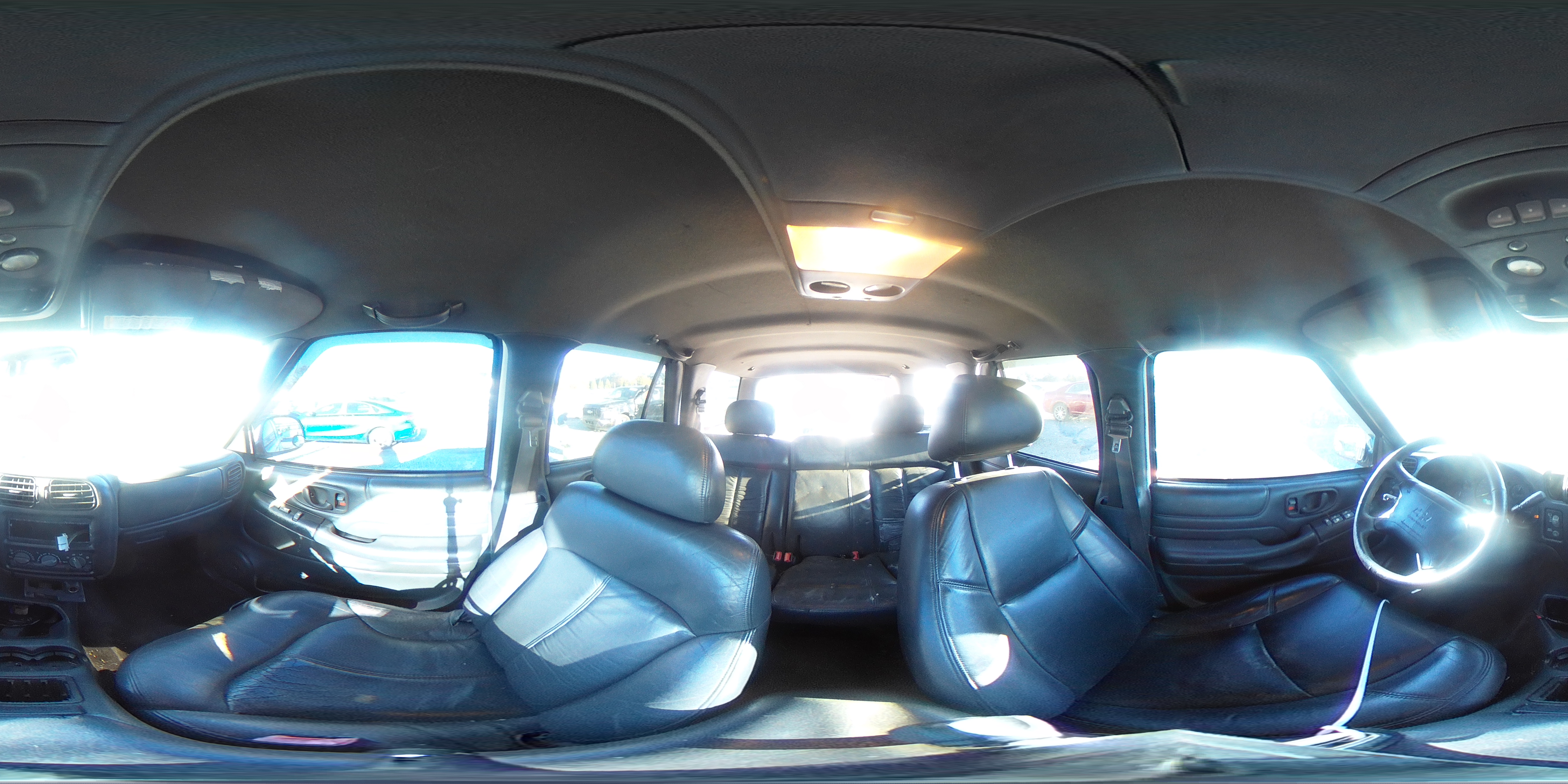 1998 Chevrolet Blazer VIN: 1GNCS13W4W2221781 Lot: 91845665